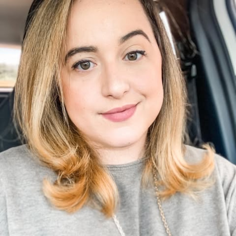 Meet your Posher, Anna